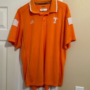 University of Tennessee Volunteers golf shirt. Excellent condition.